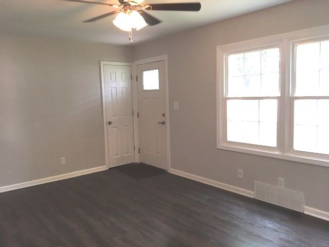 910 N Baltimore, Derby, KS 67037