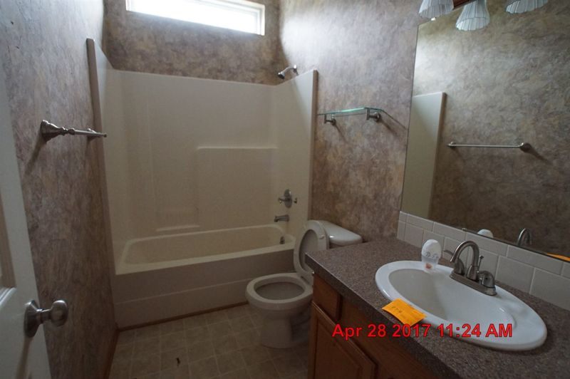 2042 E Zachary, Derby, KS 67037