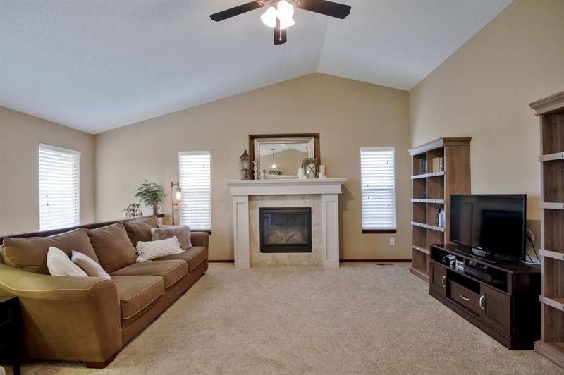 2201 E Tall Tree Rd, Derby, KS 67037