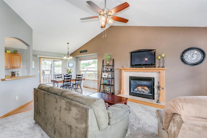 401 E Yeager St, Rose Hill, KS 67133-9104
