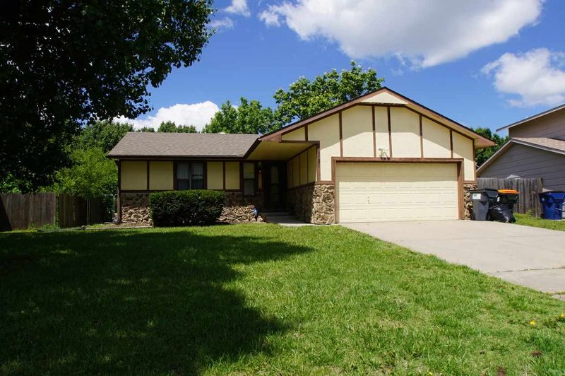 1121 S Linden, Wichita, KS 67207