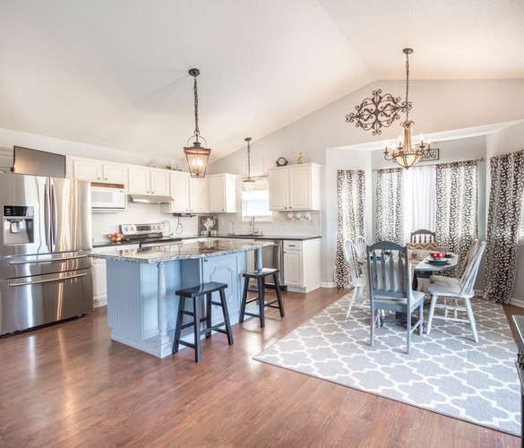2417 E Dory Ct, Goddard, KS 67052
