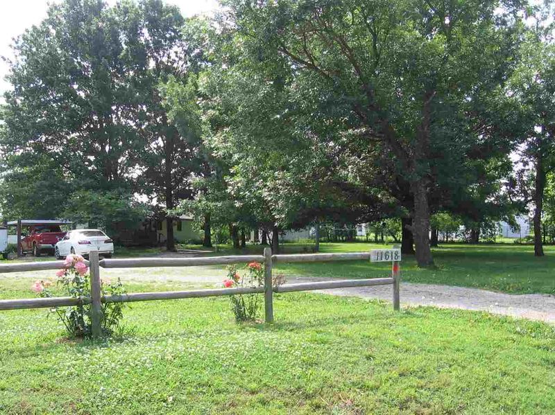 11618 S Greenwich Rd, Mulvane, KS 67110-9110