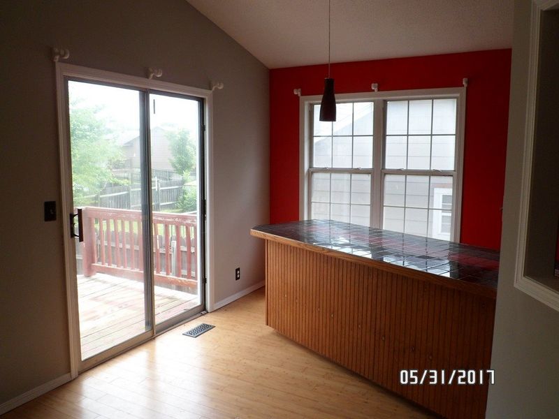 600 W Fieldstone, Valley Center, KS 67147