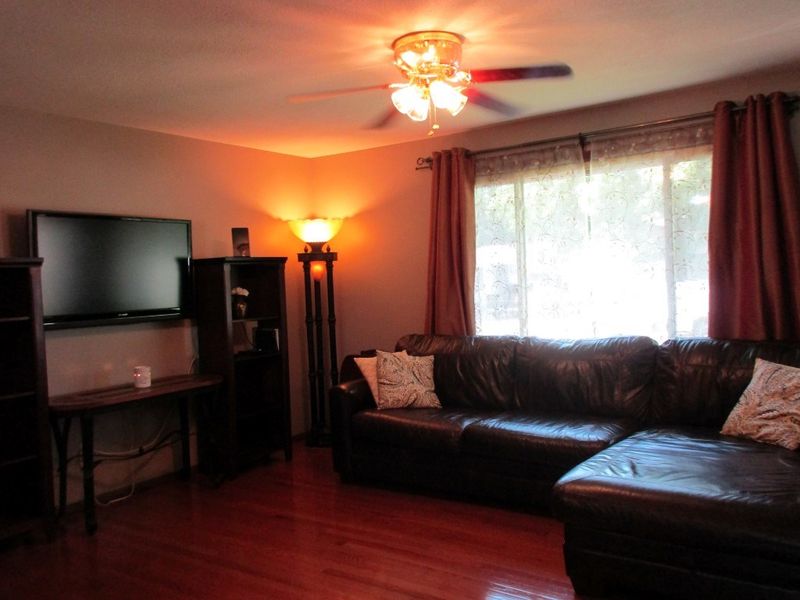 115 Bernice Marie St, Mulvane, KS 67110