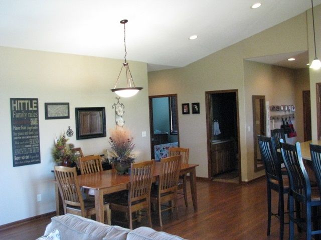 19508 101st Rd, Winfield, KS 67156