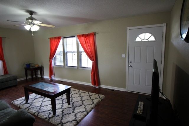 3329 S Edwards, Wichita, KS 67217