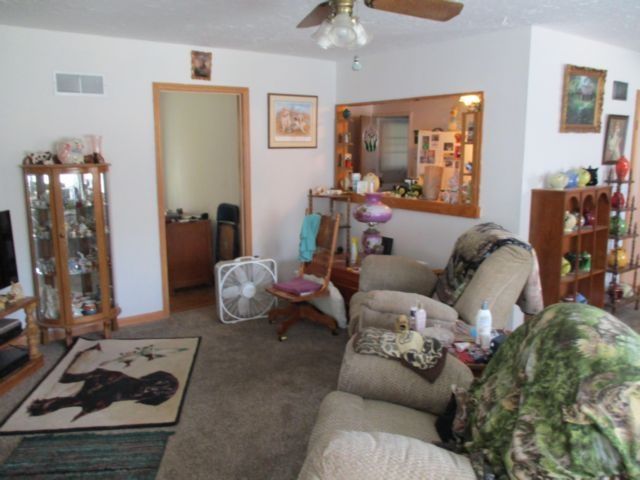 111 S Date, Hillsboro, KS 67063