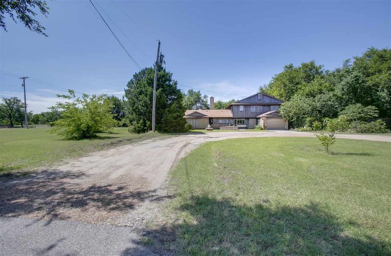7301 W 53rd St N, Maize, KS 67101-9180