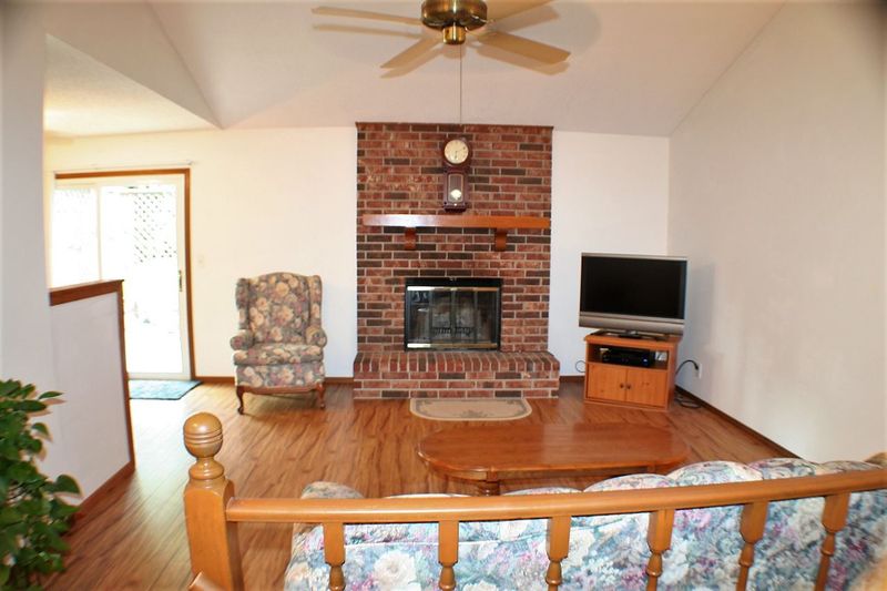 220 E Bradbury, Rose Hill, KS 67133
