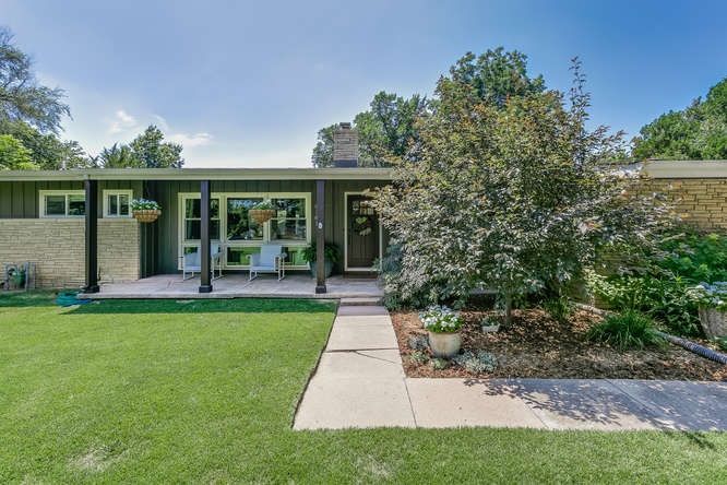 4141 N Edgemoor, Bel Aire, KS 67220
