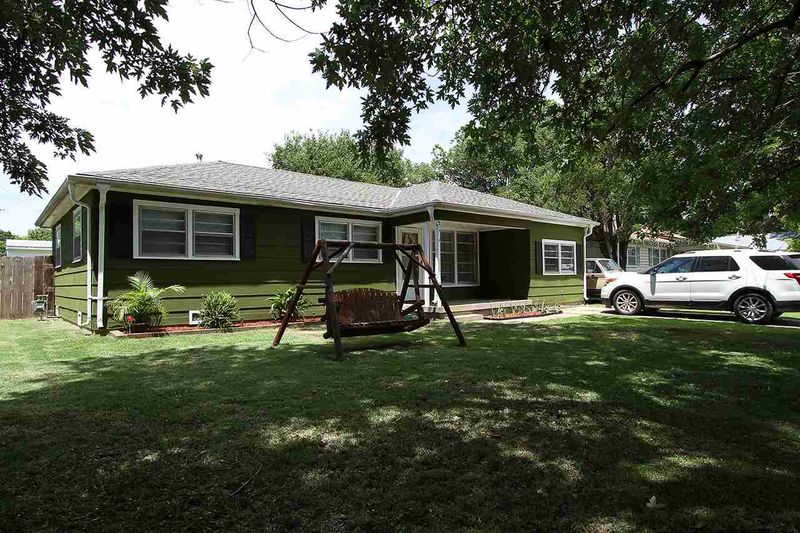3517 S Walnut St, Wichita, KS 67217