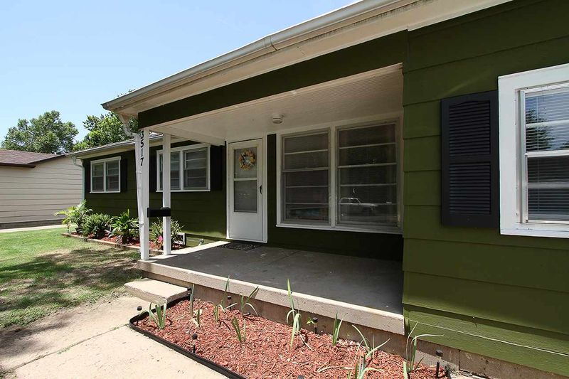 3517 S Walnut St, Wichita, KS 67217