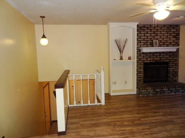 8514 E Marion St, Wichita, KS 67210