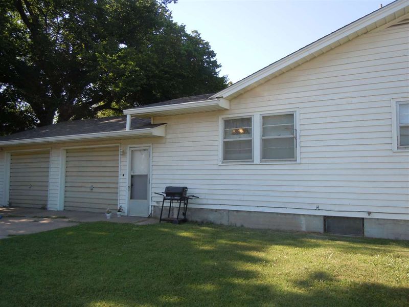 723 S High, El Dorado, KS 67042