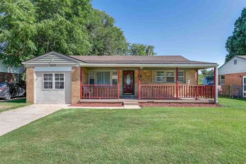 1502 E Jump St, Wichita, KS 67216