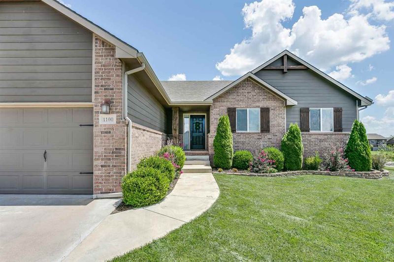 1100 E Lost Hills, Derby, KS 67037