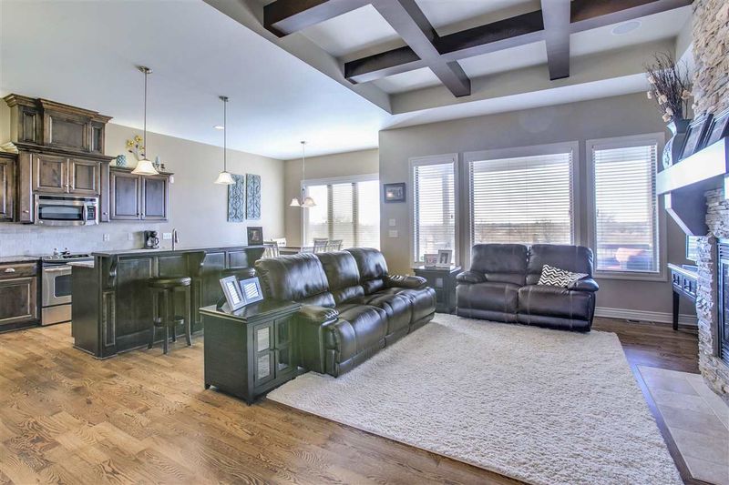 4734 N Emerald Ct, Maize, KS 67101