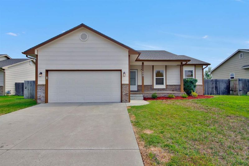600 S Longbranch, Maize, KS 67101-7002