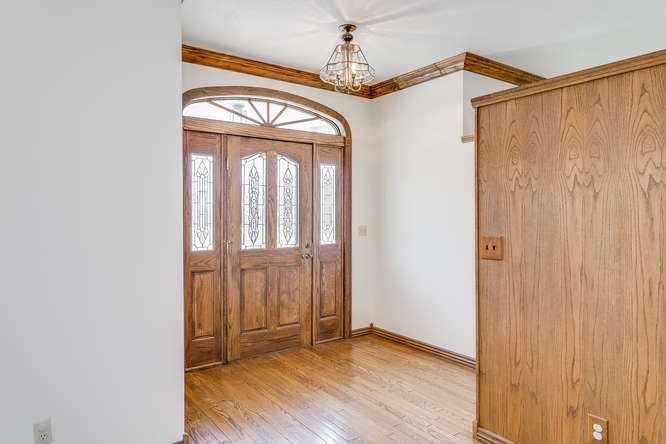 318 E La Mesa, Derby, KS 67037