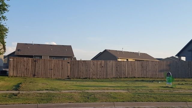 2403 E Saint Andrew St, Goddard, KS 67052