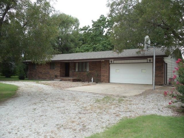 1921 N Shelley Rd, Wichita, KS 67235