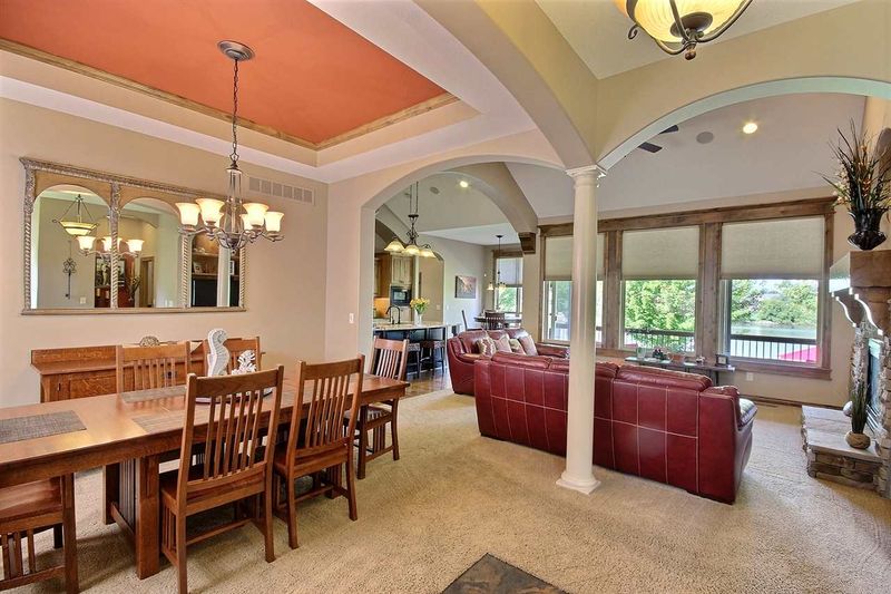 6417 S Jade Ave, Derby, KS 67037-8642