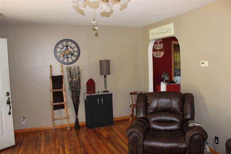 514 Harvey, Halstead, KS 67056