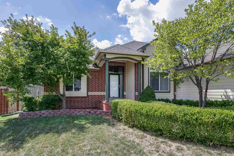 10005 E Clark St, Wichita, KS 67207