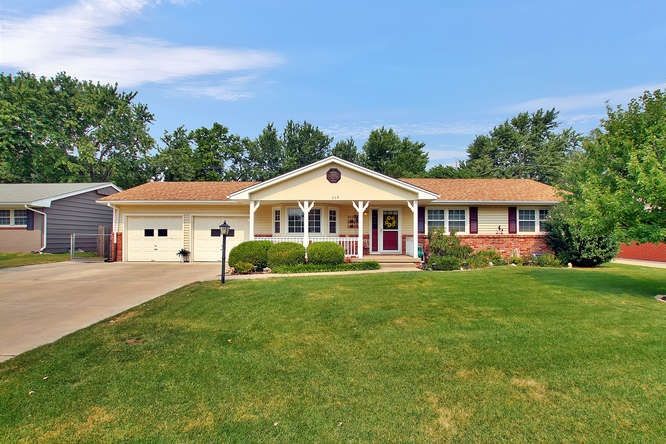 519 N Angle, Andover, KS 67002