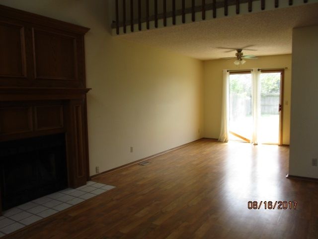 8907 E Cessna, Wichita, KS 67210