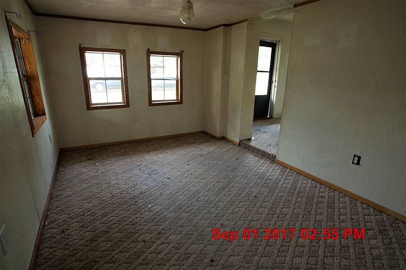 609 E 15th, Winfield, KS 67156