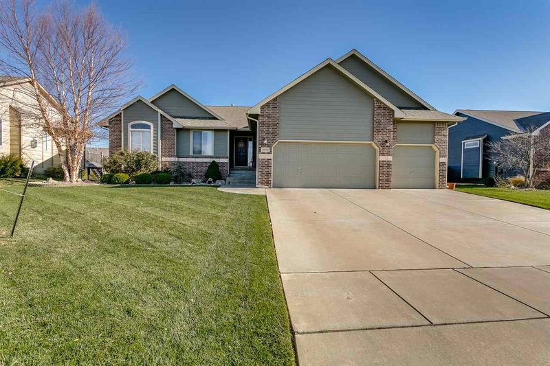 4050 N Westbrook St, Maize, KS 67101