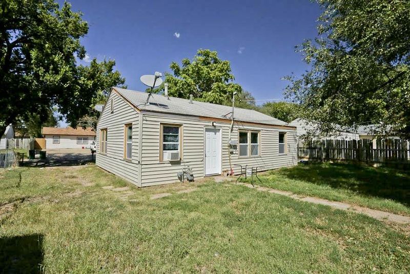 3013 E Locust, Wichita, KS 67216-3043