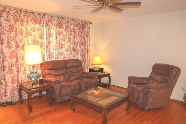 545 S Spring Creek, Derby, KS 67037
