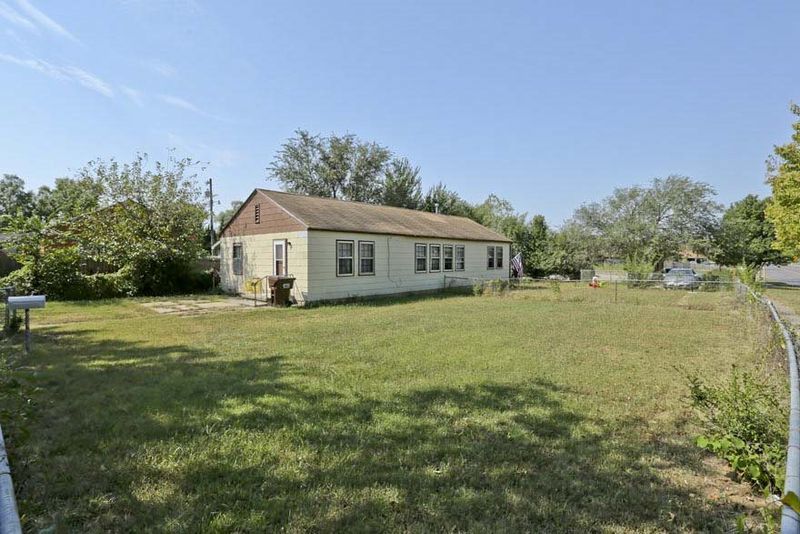 4217 E Lincoln, Wichita, KS 67218-2243