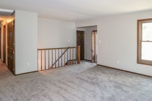 122 W Jeanette, Mulvane, KS 67110