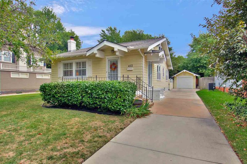412 N Bluff, Wichita, KS 67208