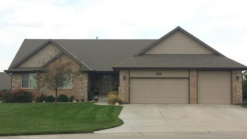 4051 N Bluestem St, Maize, KS 67101