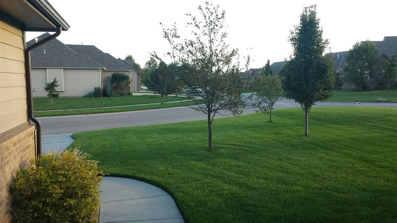 4051 N Bluestem St, Maize, KS 67101