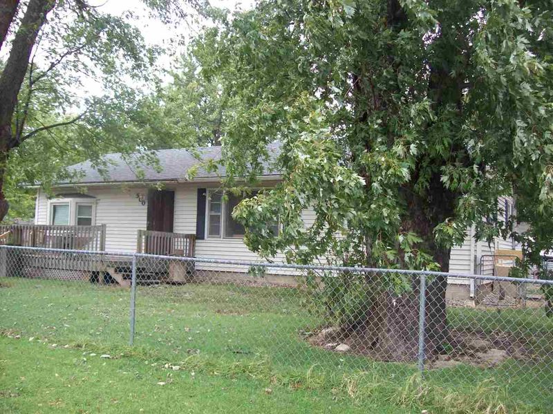 500 E 4th, Sedgwick, KS 67135