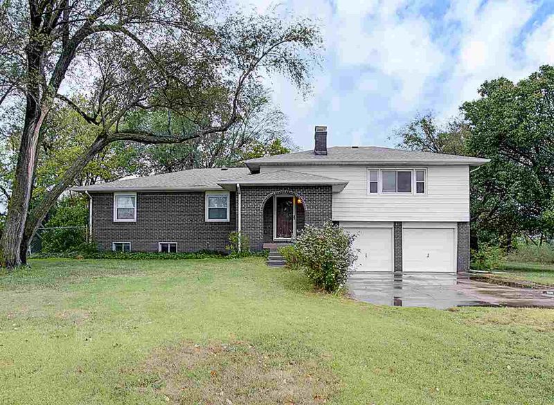 14500 E 95th St S, Derby, KS 67037