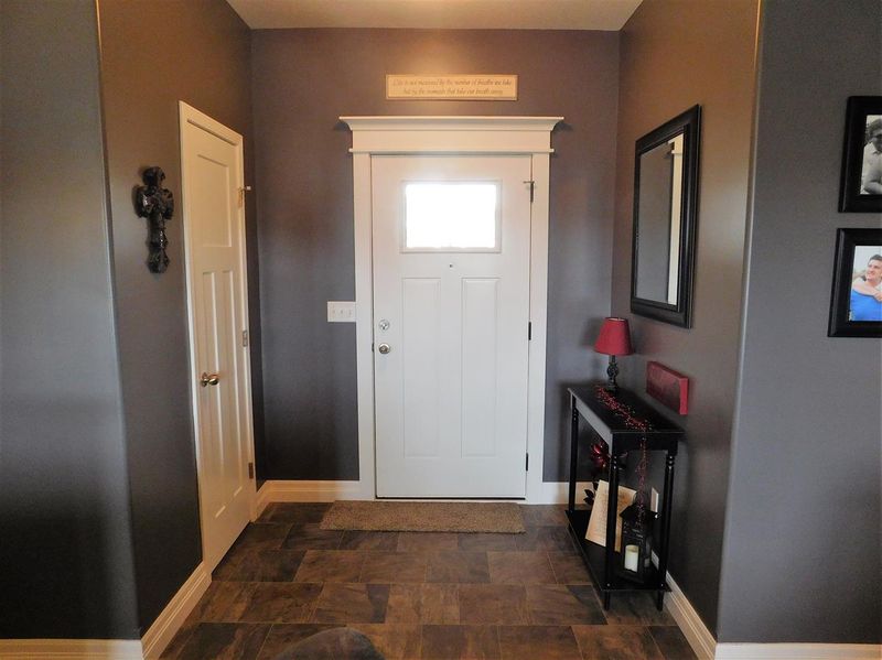 1501 E Splitwood Way, Derby, KS 67037
