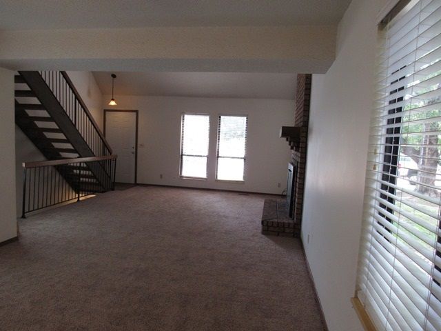 9014 E Funston, Wichita, KS 67207