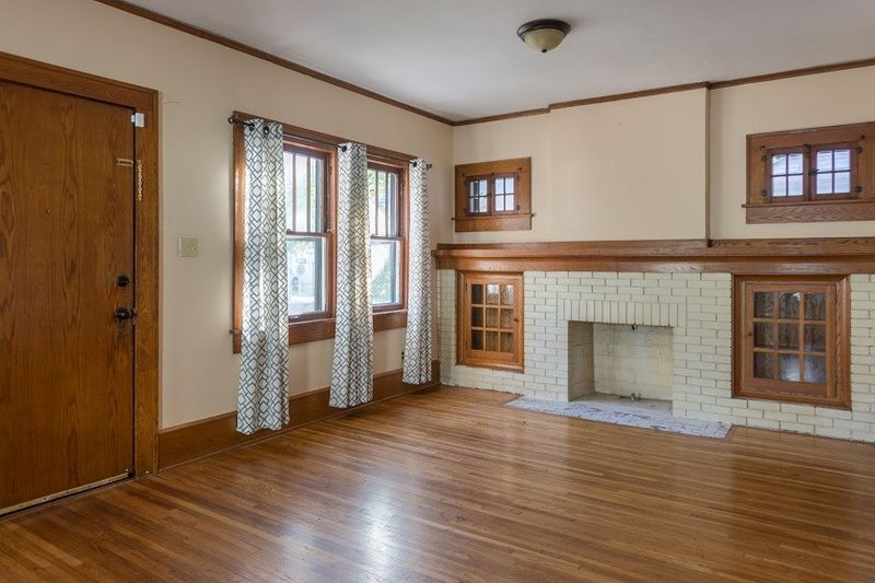 3110 E 1st N, Wichita, KS 67214