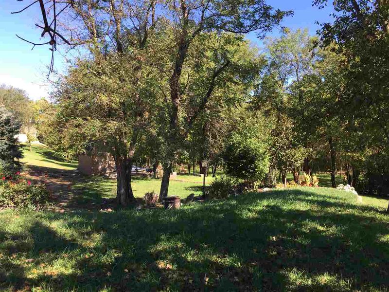 14 Lakeview Ct, Goddard, KS 67052
