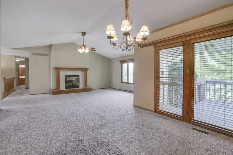 253 N Greenvalley Dr, Andover, KS 67002