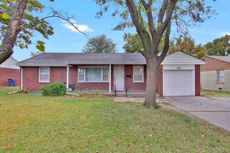 3713 E Skinner St, Wichita, KS 67218