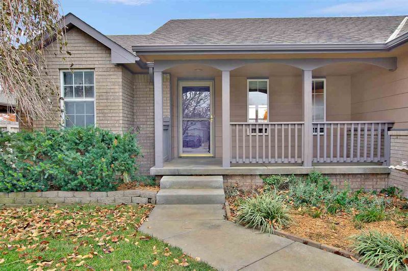 805 S Abilene, Valley Center, KS 67147
