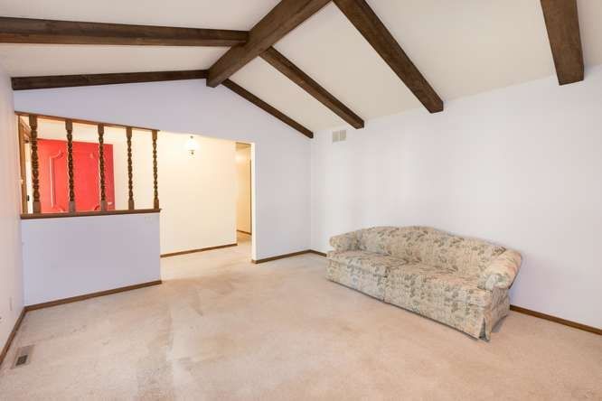 1107 E Hackberry Rd, Derby, KS 67037
